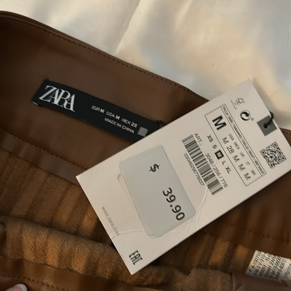 {Zara} NWT Faux Leather Pleated Mini Skirt - Picture 5 of 5